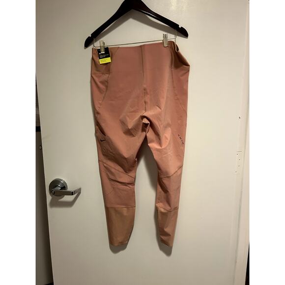 Nike High Waisted Power Pocket Lux Tight Fit Leggings Blush XXL - Picture 8 of 14